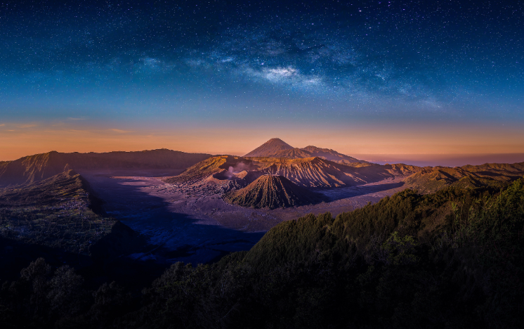 Volcán Bromo al atardecer, Indonesia